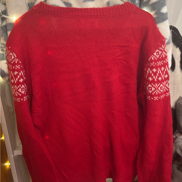 FADED GLORY Red Patterned Sweater - Picture 2 of 2